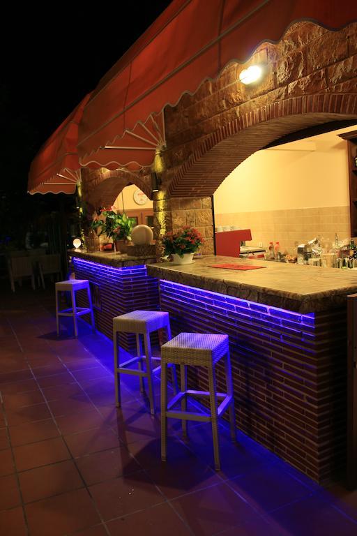 Nefeli Hotel Kozáni Kültér fotó